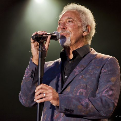 Concert, Live Event, Liverpool, Tom Jones