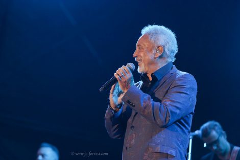 Concert, Live Event, Liverpool, Tom Jones