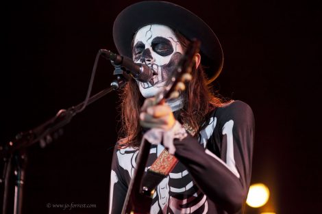 Concert, Live Event, Manchester, Vevo Halloween, James Bay