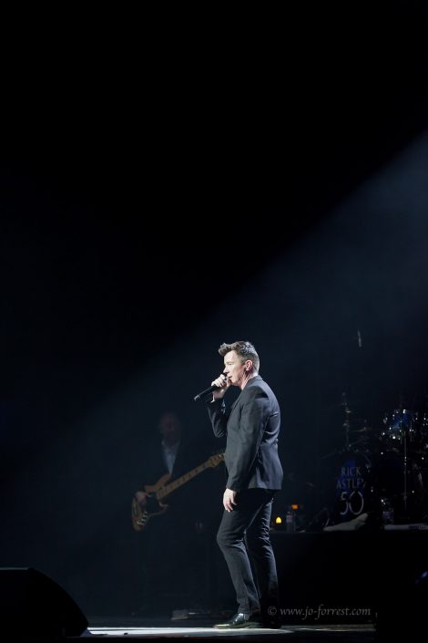 Rick Astley, Liverpool, Performance, Empire Theatre