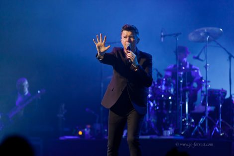 Rick Astley, Liverpool, Performance, Empire Theatre