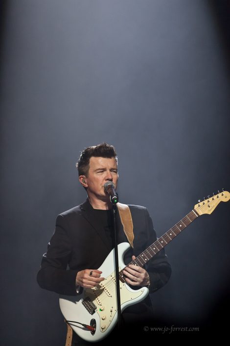 Rick Astley, Liverpool, Performance, Empire Theatre