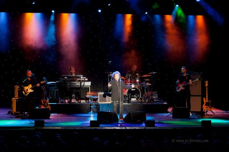 Leo Sayer, New Brighton, Live Event, Convert