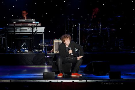 Leo Sayer, New Brighton, Live Event, Convert