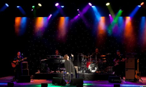 Leo Sayer, New Brighton, Live Event, Convert