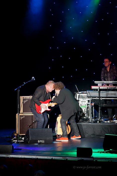 Leo Sayer, New Brighton, Live Event, Convert