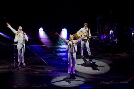 Take That, Manchester, Liverpool, Wonderland, Tour, Concert