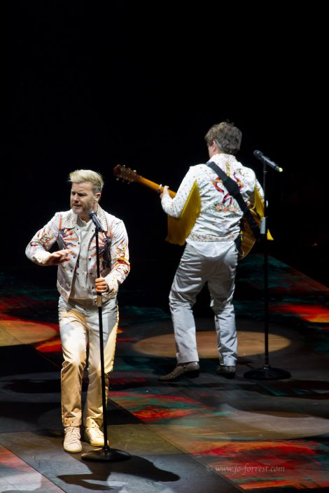 Take That, Manchester, Liverpool, Wonderland, Tour, Concert