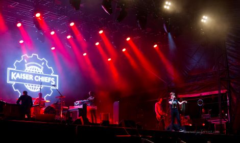 Kaiser Chiefs, Aintree Racecourse, Liverpool, Live Event, Concert