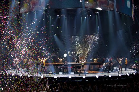 Take That, Manchester, Liverpool, Wonderland, Tour, Concert