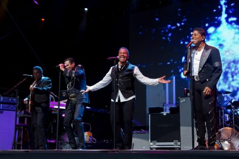 The Jacksons, Haydock Racecourse, Live Event, American