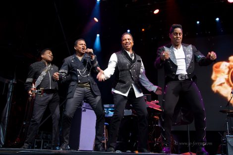 The Jacksons, Haydock Racecourse, Live Event, American