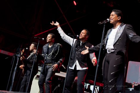 The Jacksons, Haydock Racecourse, Live Event, American