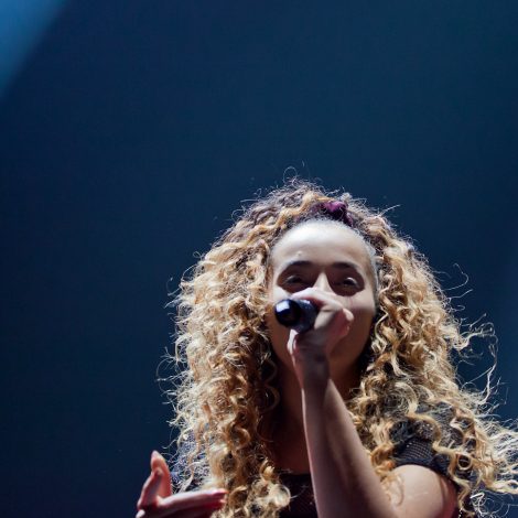 Ella Eyre, Liverpool, Echo Arena, Music, Jo Forrest