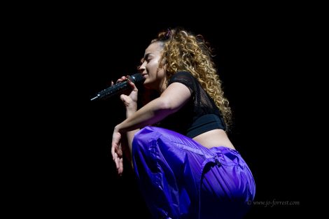 Ella Eyre, Liverpool, Echo Arena, Music, Jo Forrest