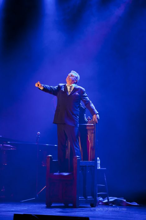 Suggs, What a King Cnut, theatre, Jo Forrest, New Brighton, Madness