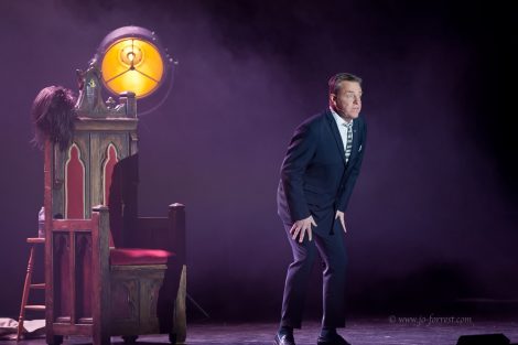 Suggs, What a King Cnut, theatre, Jo Forrest, New Brighton, Madness