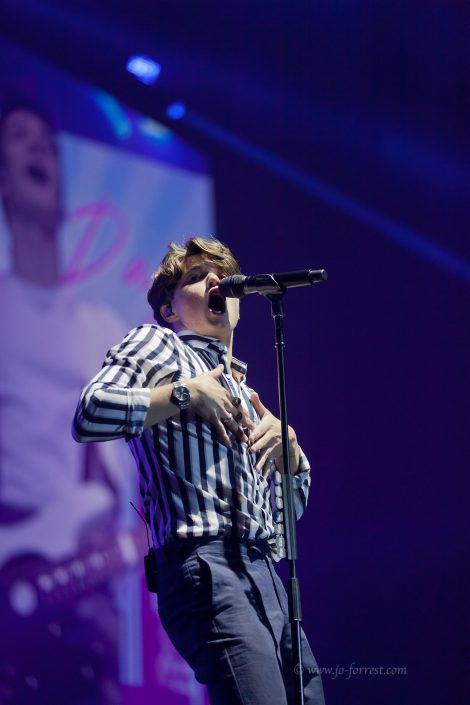 The Vamps, Sheffield, Arena, tour, Jo Forrest