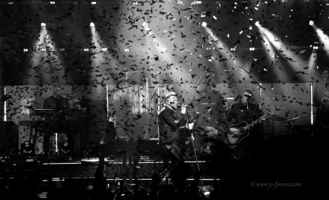 Gary Barlow, Take That, Manchester, O2 Apollo, Jo Forrest, Solo Tour