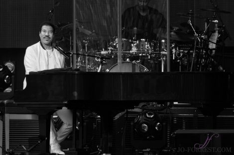 Lionel Richie, Scarborough, Open Air Theatre, Review, Jo Forrest, Music Photographer