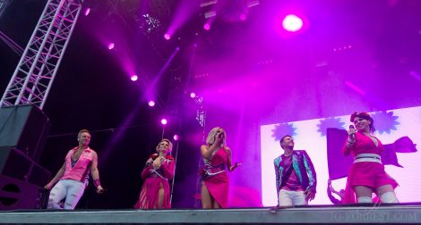 Steps, Scarborough, Open Air Theatre, Review, Jo Forrest, Music Photographer