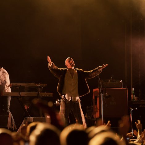 james, Scarborough, Open Air Theatre, Jo Forrest, Review, music photographer