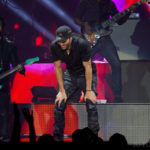 Enrique Iglesias, Manchester, Music, American, Jo Forrest, Review