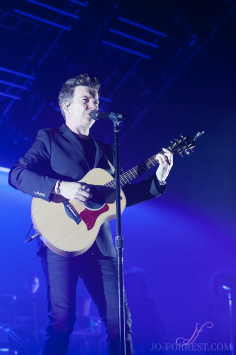 Rick Astley, Leeds, Jo Forrest, Review, First Direct Arena, Tour