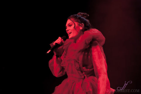 Jessie J, Leeds, O2 Academy, Jo Forrest, Review,