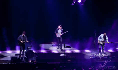 Mumford & Sons, Leeds, First Direct Arena, Jo Forrest, Review, Music