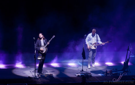 Mumford & Sons, Leeds, First Direct Arena, Jo Forrest, Review, Music