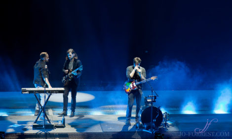 Mumford & Sons, Leeds, First Direct Arena, Jo Forrest, Review, Music