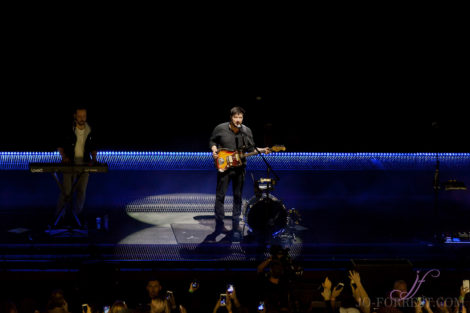 Mumford & Sons, Leeds, First Direct Arena, Jo Forrest, Review, Music