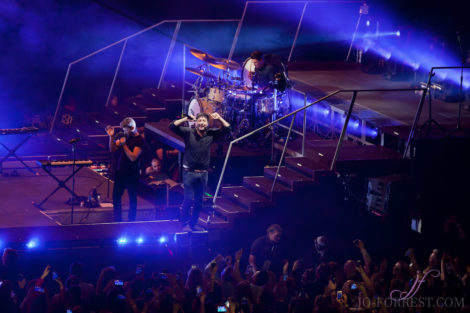 Mumford & Sons, Leeds, First Direct Arena, Jo Forrest, Review, Music