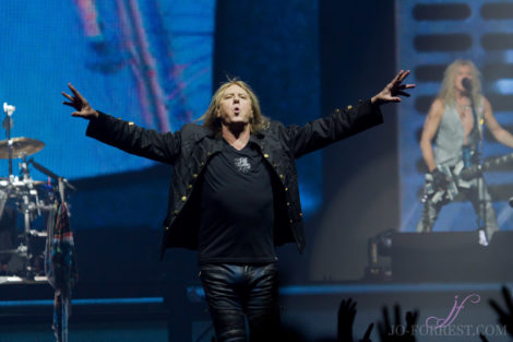 Def Leppard, Jo Forrest, Review, Manchester, Music