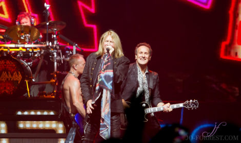 Def Leppard, Jo Forrest, Review, Manchester, Music