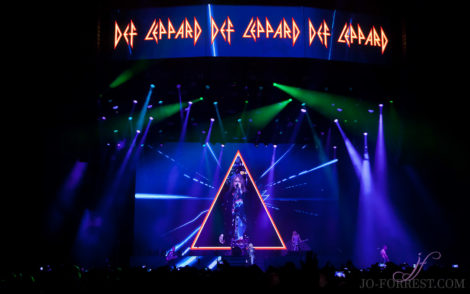 Def Leppard, Jo Forrest, Review, Manchester, Music