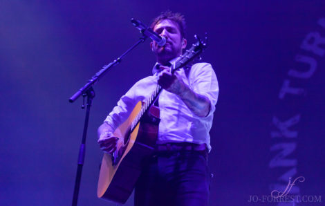 Frank Turner, Jo Forrest, review, Leeds, First Direct Arena