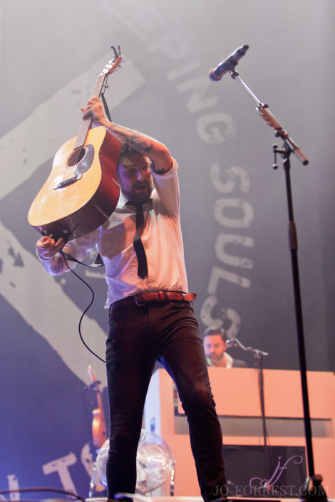 Frank Turner, Jo Forrest, review, Leeds, First Direct Arena