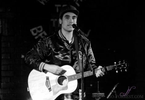 Busted, Brudenell Club, Leeds, Jo Forrest, Review,