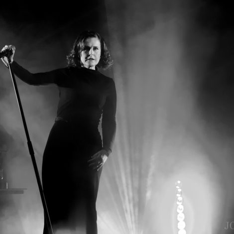 Alison Moyet, Leeds, First Direct Arena, Tour, Jo Forrest, Review