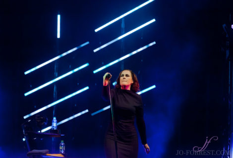 Alison Moyet, Leeds, First Direct Arena, Tour, Jo Forrest, Review