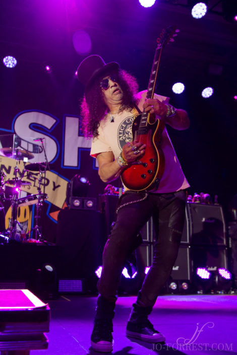 Slash, Doncaster, Jo Forrest, Review, Music, Doncaster Dome