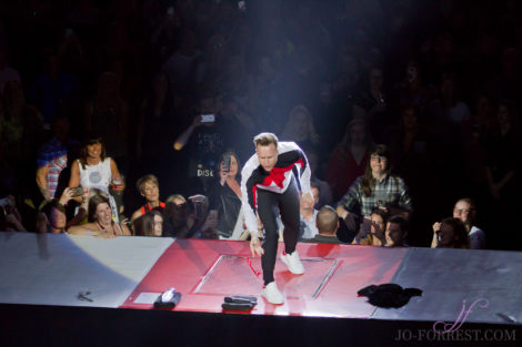 Olly Murs, First Direct Arena, Leeds, Jo Forrest, Review