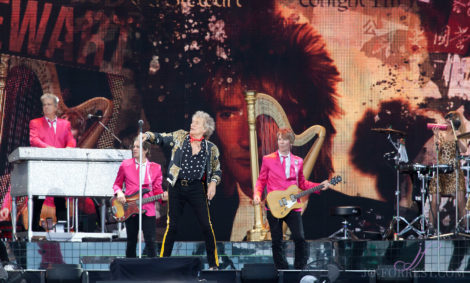 Rod Stewart, Music, Jo Forrest, Review, York Racecourse