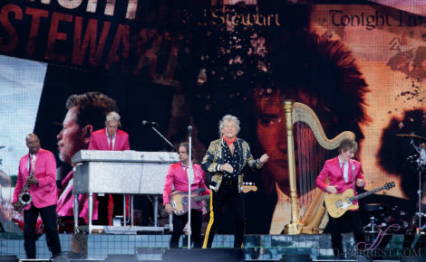 Rod Stewart, Music, Jo Forrest, Review, York Racecourse