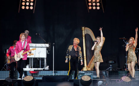 Rod Stewart, Music, Jo Forrest, Review, York Racecourse