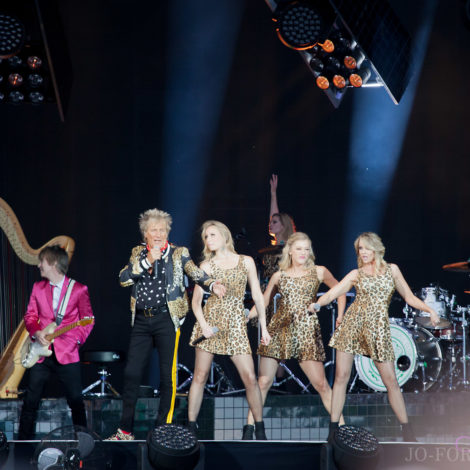 Rod Stewart, Music, Jo Forrest, Review, York Racecourse