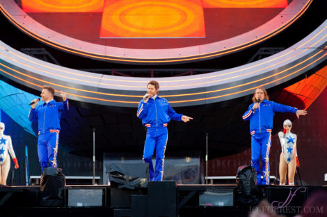 Take That, Jo Forrest, Review, Music, Huddersfield