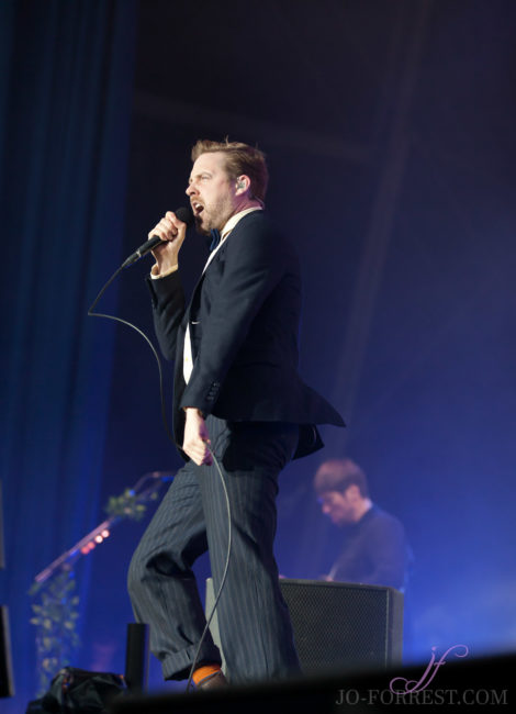 Kaiser Chiefs, Elland road, Leeds, Music, Jo Forrest, Review